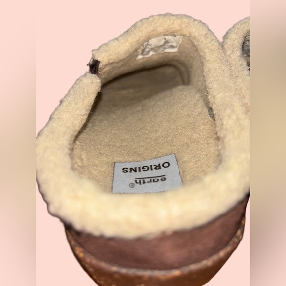Earth Origins Suede Slip On Clogs with Faux Fur Trim Johanna Bark🤎 - Picture 7 of 8